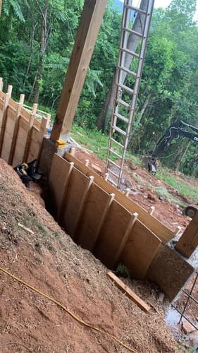 Renopro Asheville services Retaining wall Asheville Multicultural Blog Bilingual advertising